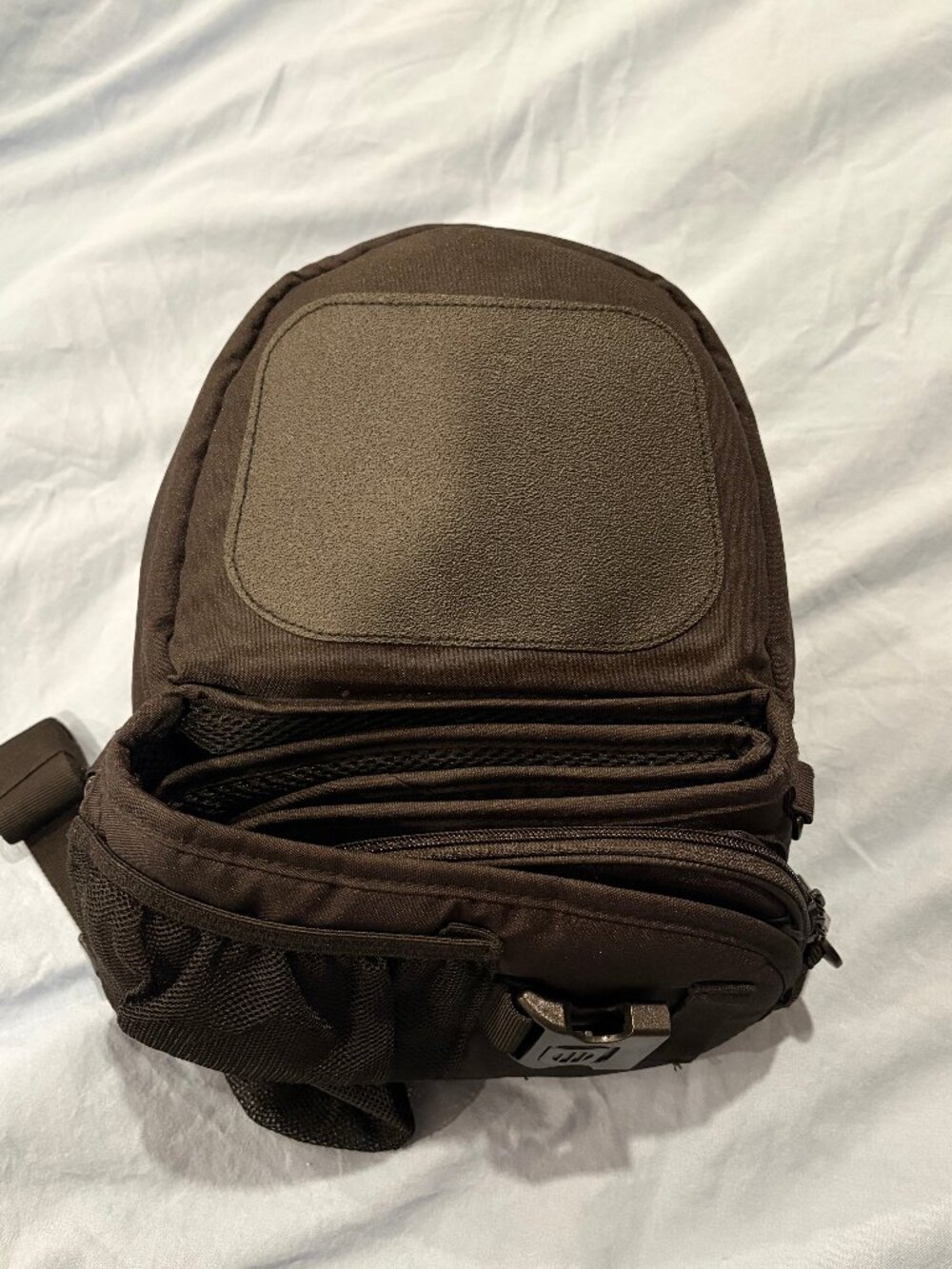 Tushbaby Hip Carrier Black - Like New - Picture 2 of 5
